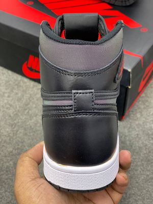 AIR JORDAN 1 RETRO "BLACK GYM RED"_img_3