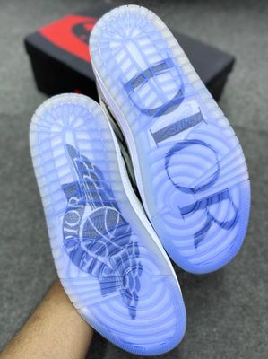 Jordan 1 Retro X Dior High_img_4