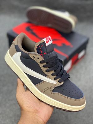 Travis Scott x Air Jordan 1 Low Dark Mocha Black_img_1