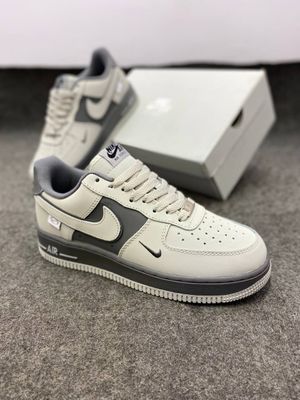 Nike Air Force 1 07 Low Dark Grey