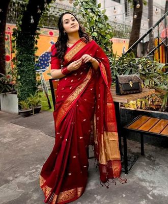 টাঙ্গাইলের বুটি শাড়ি১৩ হাত শাড়ী ব্লাউজ পিস সহআধুনিক ও মান সম্মত ডিজাইন_img_1