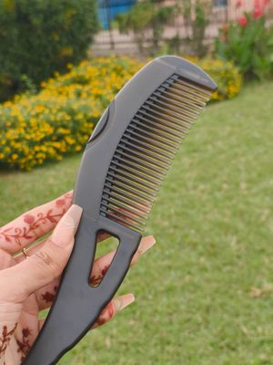 Press On Dandruff Comb (Premium Quality)_img_1