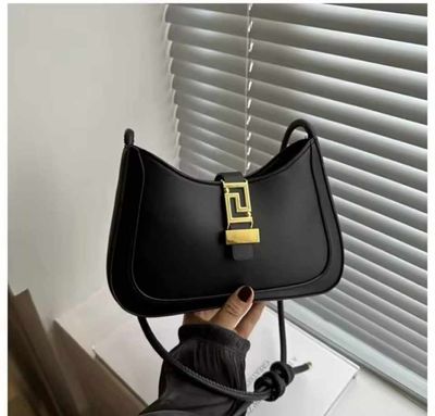 Fashion casual woman cross solid bag_img_3