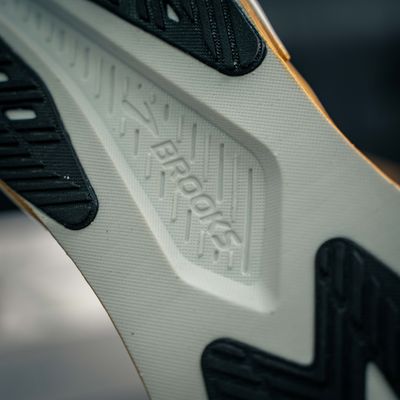 Brooks Hyperion GTS 2 (1:1)_img_8