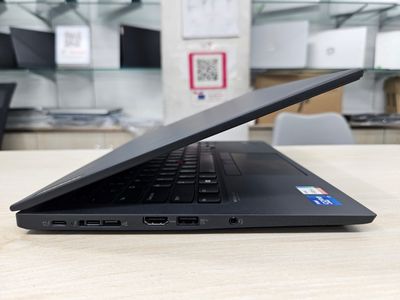 Lenovo ThinkPad T14s Gen 2 | Core i7 11th Gen | 32GB RAM 512GB SSD | 14.1-inch Display_img_3