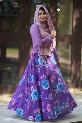 Skirt and Top Two Piece Set_img_0