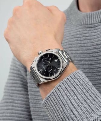Emporio Armani AR11560 Feder­ico Men’s Chronograph – 43 mm Silver & Black Watch_img_1