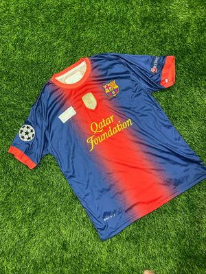 Barcelona 12/13 Home Kit_img_0