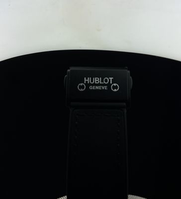 Hublot Engrave Black Dial Black Case AA Grade_img_5