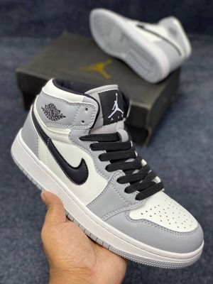 Air jordan 1 || Mid light smoke grey_img_1