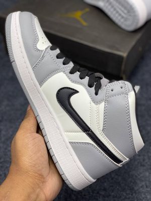 Air jordan 1 || Mid light smoke grey_img_2