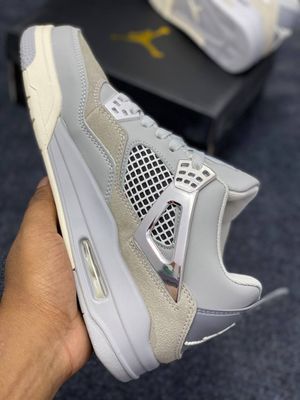 Jordan 4 Retro Frozen Moments_img_2