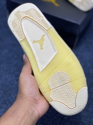 Jordan 4 Retro Off-White Sail_img_4
