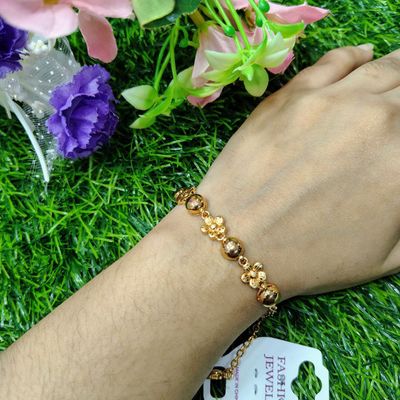 Bulk Sale Price Promotion Different Shape Metal Bracelets_img_2