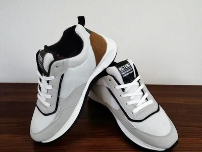 Premium Fashionable Sneakers (ADS-44)_img_1