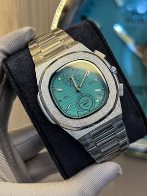 Patek Philippe Nautilus Tiffany Dial Silver Chain_img_0