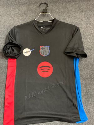 Barcelona 24/25 Home kit_img_0