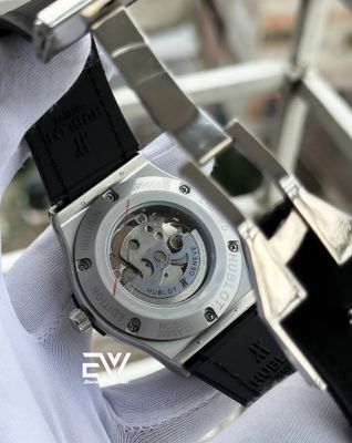 HUBLOT AUTOMATIC VELVET BELT SILVER CASE BLACK DIAL_img_4