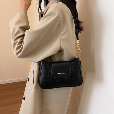 Demi-Season One-Shoulder Bag_img_0