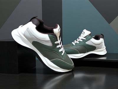Premium Quality Sneakers (ADS-33)