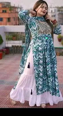 নায়রা কাট থ্রি পিস সালোয়ার কামিজ সেট – কটন কামিজ, গলা কম্পিউটার কাজ এবং কটন সালোয়ার ও ওড়না সহ_img_1