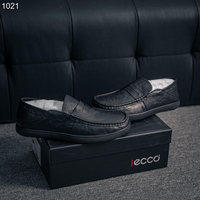 ECCO men's black loafer shoes