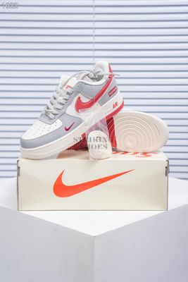 Nike Air Force 1 Low Supreme