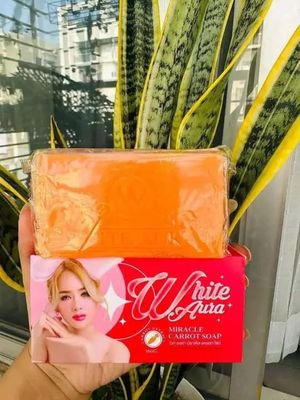 White Aura Miracle Carrot Soap_img_0