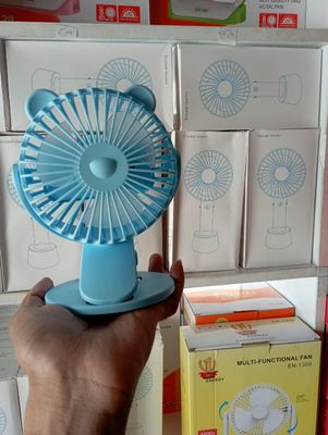 USB Table Fan Mini Wind Power Handheld Clip Fan Desktop Convenient Portable Student Cute Small Cooling Ventilador 360 Rotation_img_2