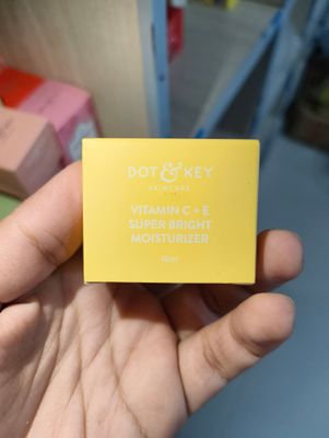 Dot & Key Vitamin C+E Super Bright Moisturizer - 15ml_img_2