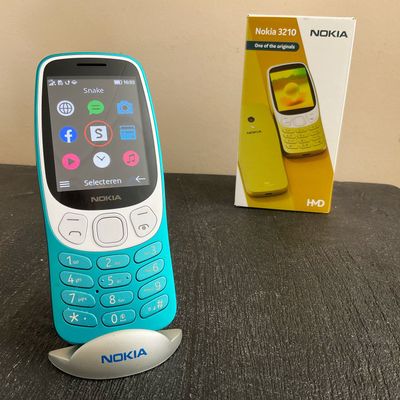 Nokia 3210 Vietnam_img_1