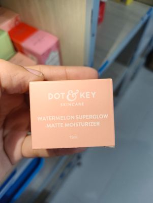 Dot & Key Watermelon Superglow Matte Moisturizer - 15ml_img_2