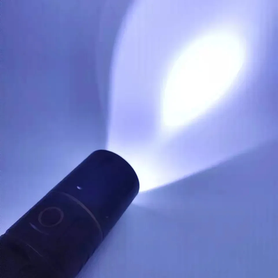 Strong Light Lamp T40 LED Flashlight USB Rechargeable Ultra-Bright Torch High Power Lantern Built-in Lithium Batteries_img_1
