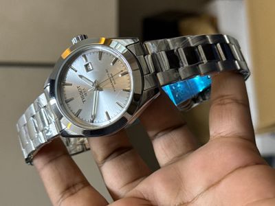 TISSOT CHAIN DATE WHITE DIAL_img_0