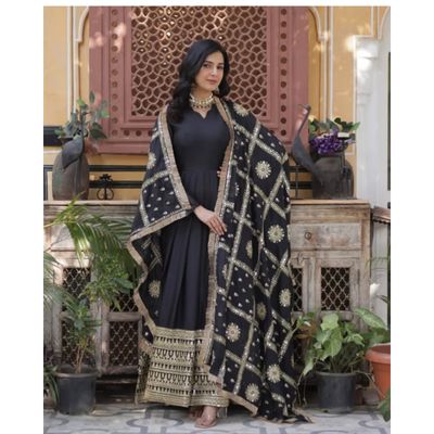 Jarget Febric Traditional black and gold Secuence Anarkoli_img_1