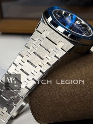 AP TOURBILLION BLUE MASTER_img_5