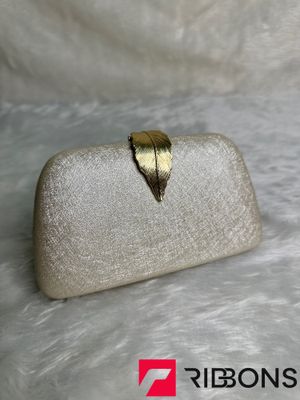 Elegant Velvet Evening Bag_img_6