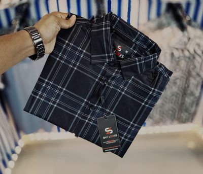 Shy Looks Pure Cotton Full Sleeve Check Shirt for Men's_img_1