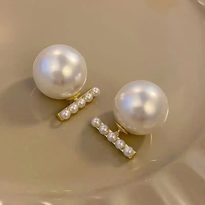 Pretty pearl elegant earring. Price 99 Taka only 🤍_img_3