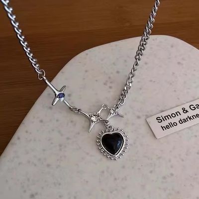 black heart necklace_img_1