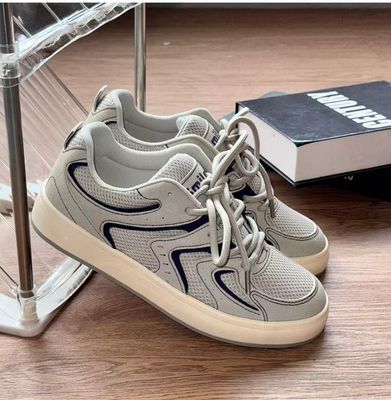 Versatile Casual White Sneakers_img_2