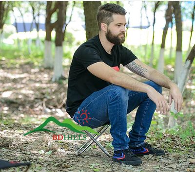 Aluminum Alloy Mini Folding Stool Chair for Camping and Outdoors / Fishing Chair_img_1