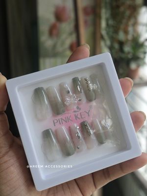 PINK KEY Fake Nails Set - 12 Pieces, Glue Sticker Included_img_0