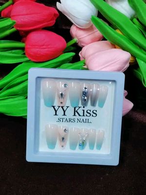 ⭐YY Kiss Stars Nail(12 Pcs)⭐_img_3