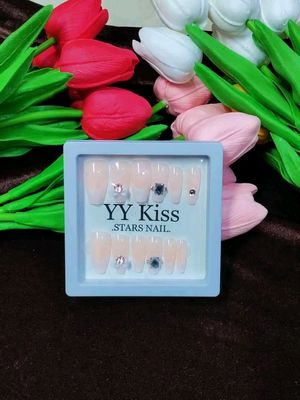 ⭐YY Kiss Stars Nail(12 Pcs)⭐_img_4