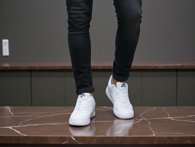 Premium Fashionable Sneaker(ADS-43)_img_3