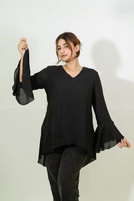 Chic Black Bell Sleeve Top_img_4