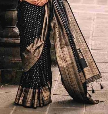 Afsan Print Sharee with Blouse Piece_img_2