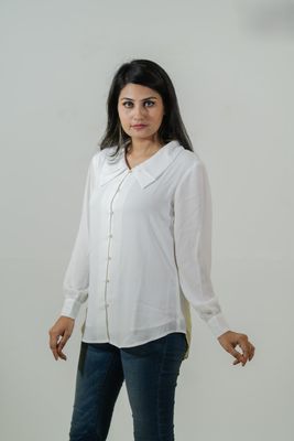 Classic White Button-Down Top with Statement Collar_img_4