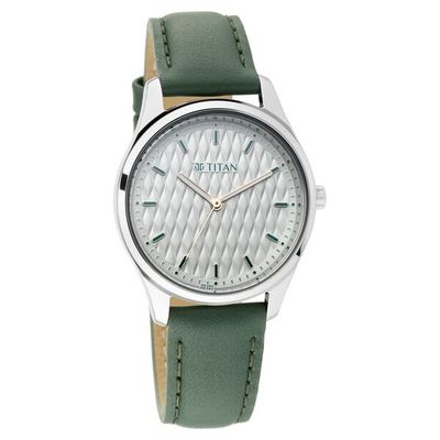 TITAN Women’s Leather Strap Analog Watch - 2639SL04_img_1